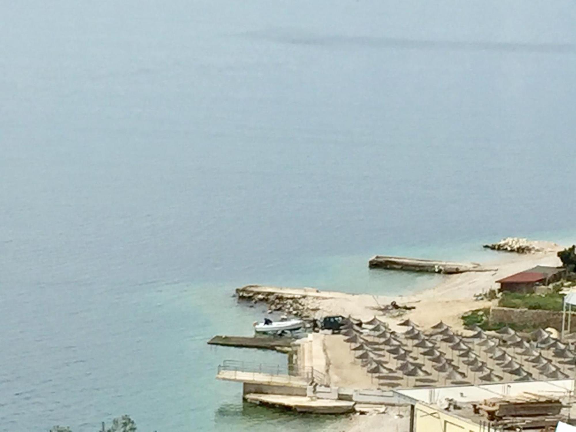 Sea And Sky Apartments Sarandë Habitación foto