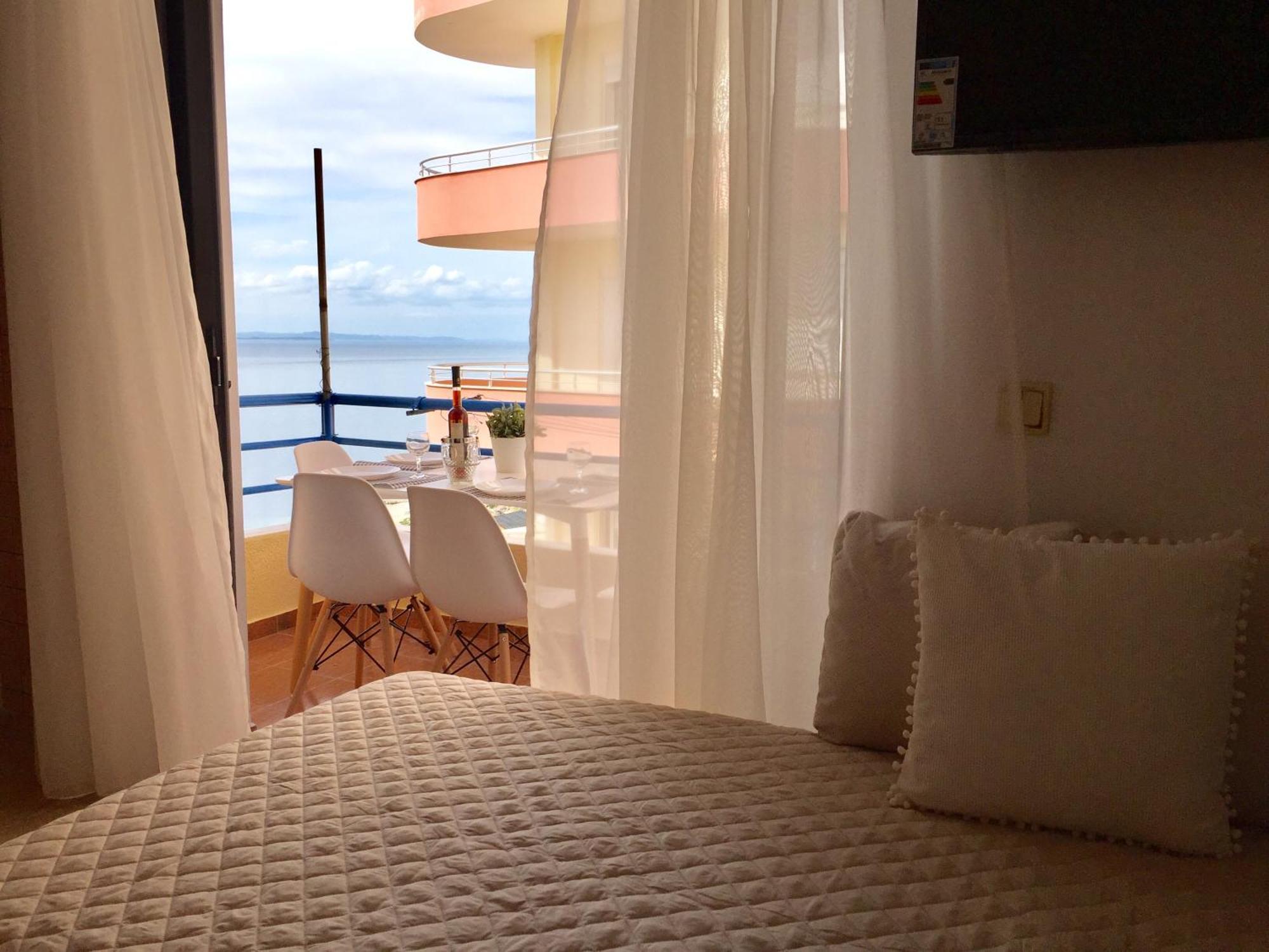 Sea And Sky Apartments Sarandë Habitación foto