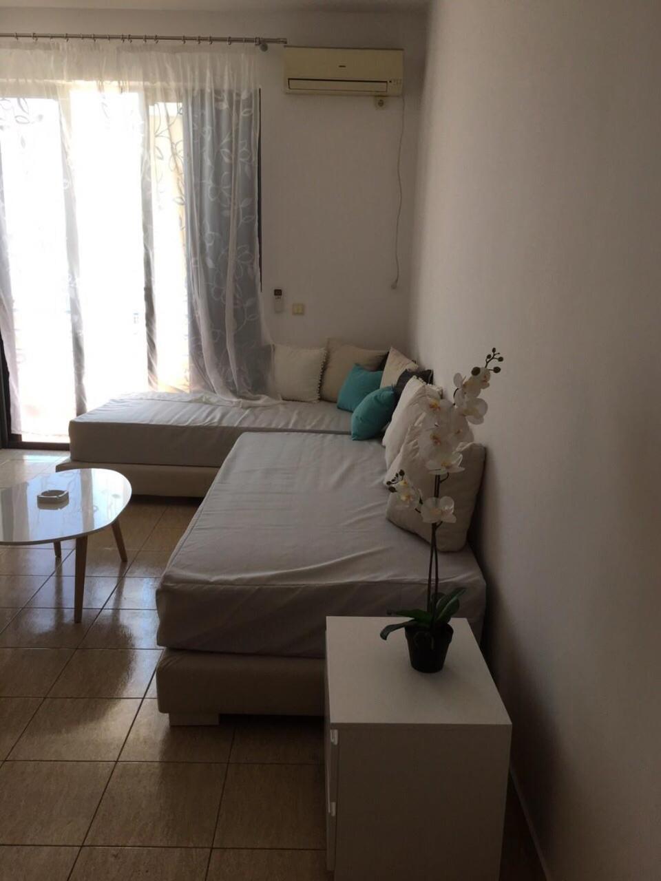 Sea And Sky Apartments Sarandë Habitación foto