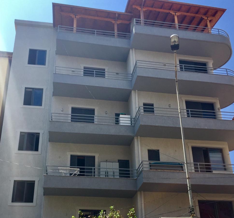 Sea And Sky Apartments Sarandë Exterior foto
